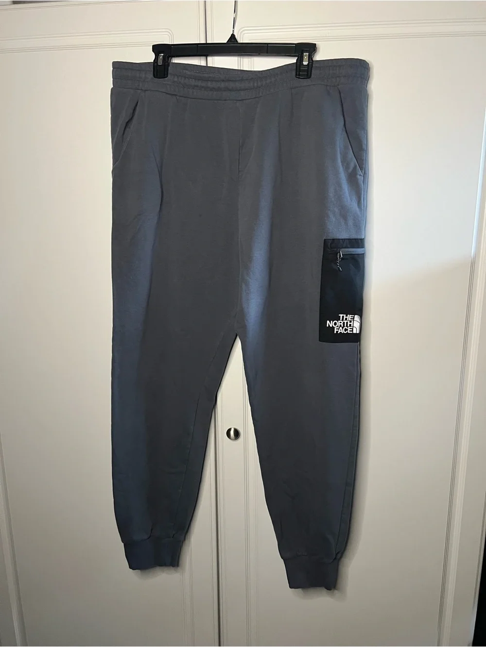 The North Face Cargo Jogger Sweatpants Utility Pocket